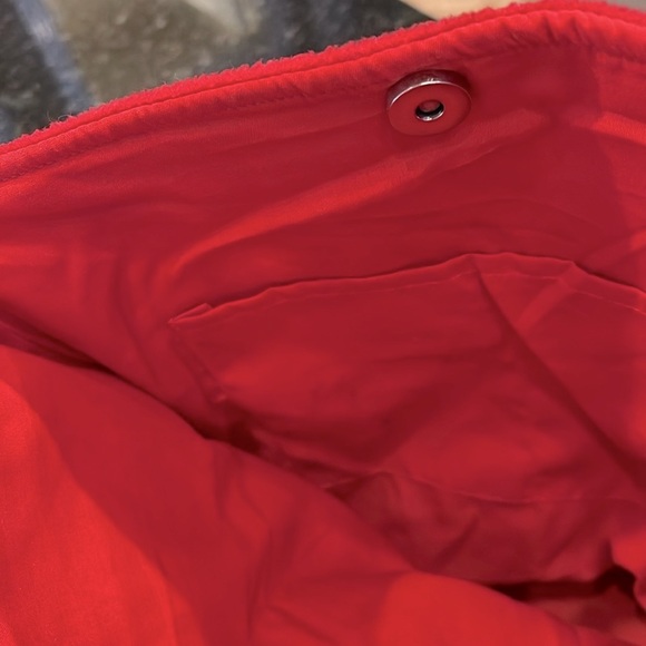 🎄SANTA HANDBAG/TOTE🎄SUPER CUTE, SANTA FACE & DANGLING BOOTS,ADJUSTABLE STRAP EUC - Picture 10 of 11